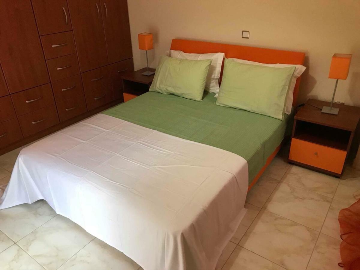 Amazing House In Kiato Near The Beach Ngoại thất bức ảnh