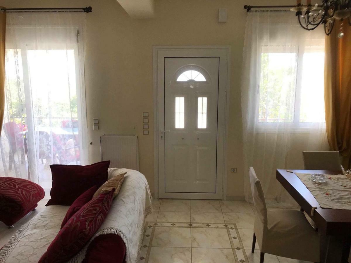 Amazing House In Kiato Near The Beach Ngoại thất bức ảnh
