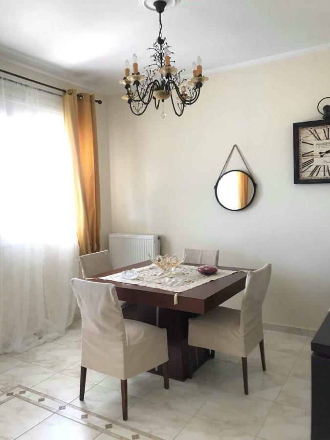 Amazing House In Kiato Near The Beach Ngoại thất bức ảnh